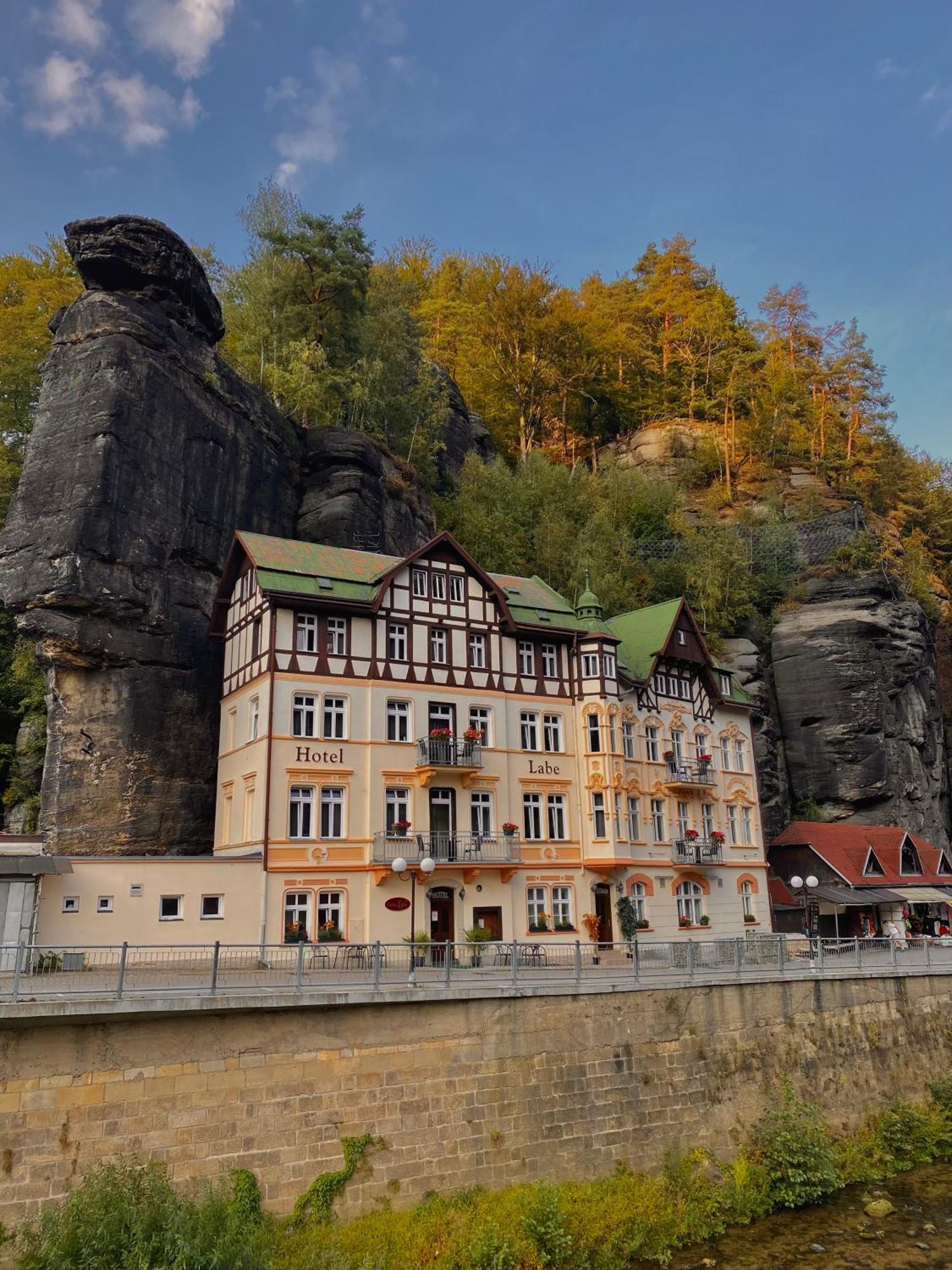 Hotel Labe Hřensko Екстериор снимка
