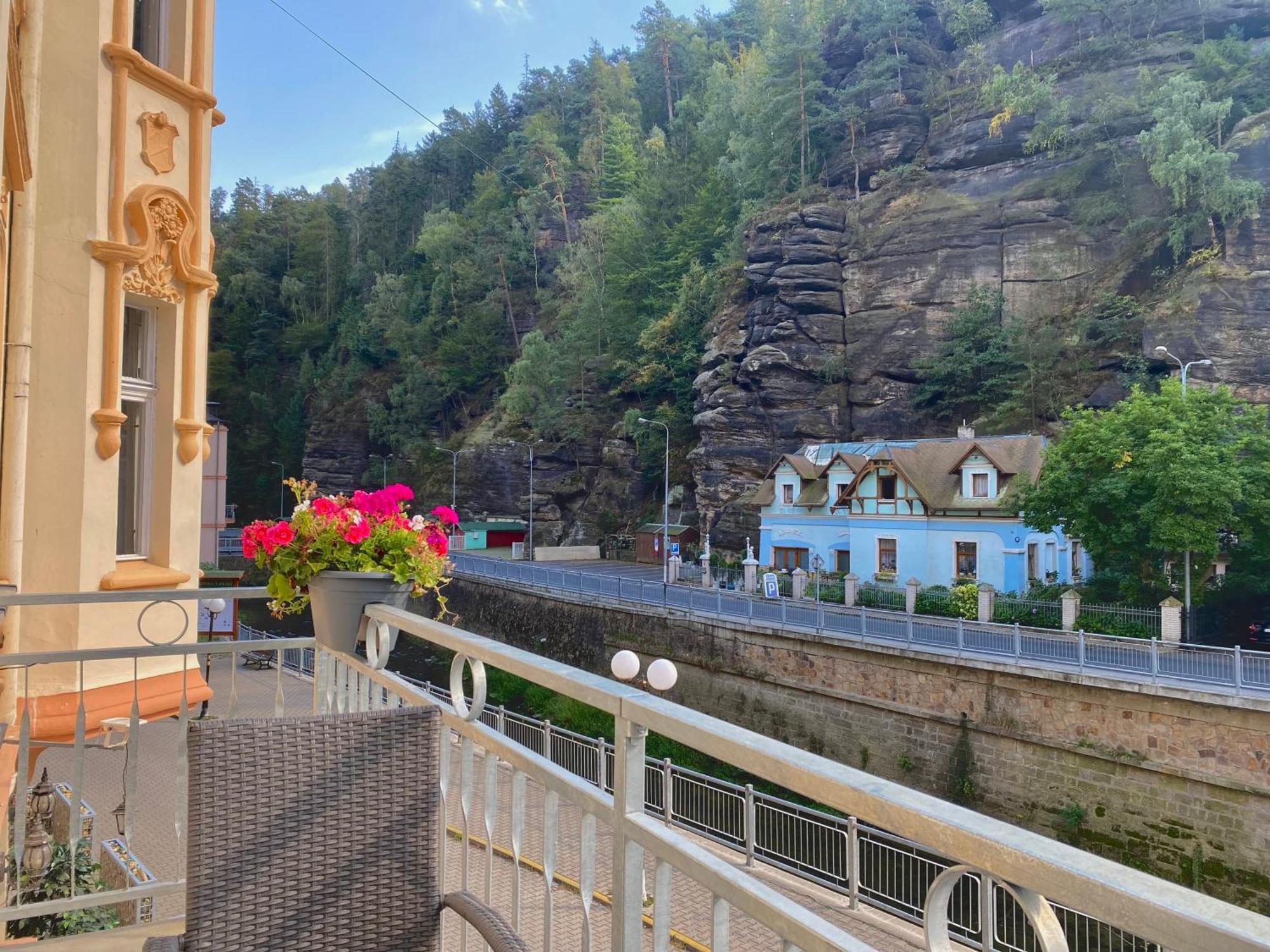 Hotel Labe Hřensko Екстериор снимка